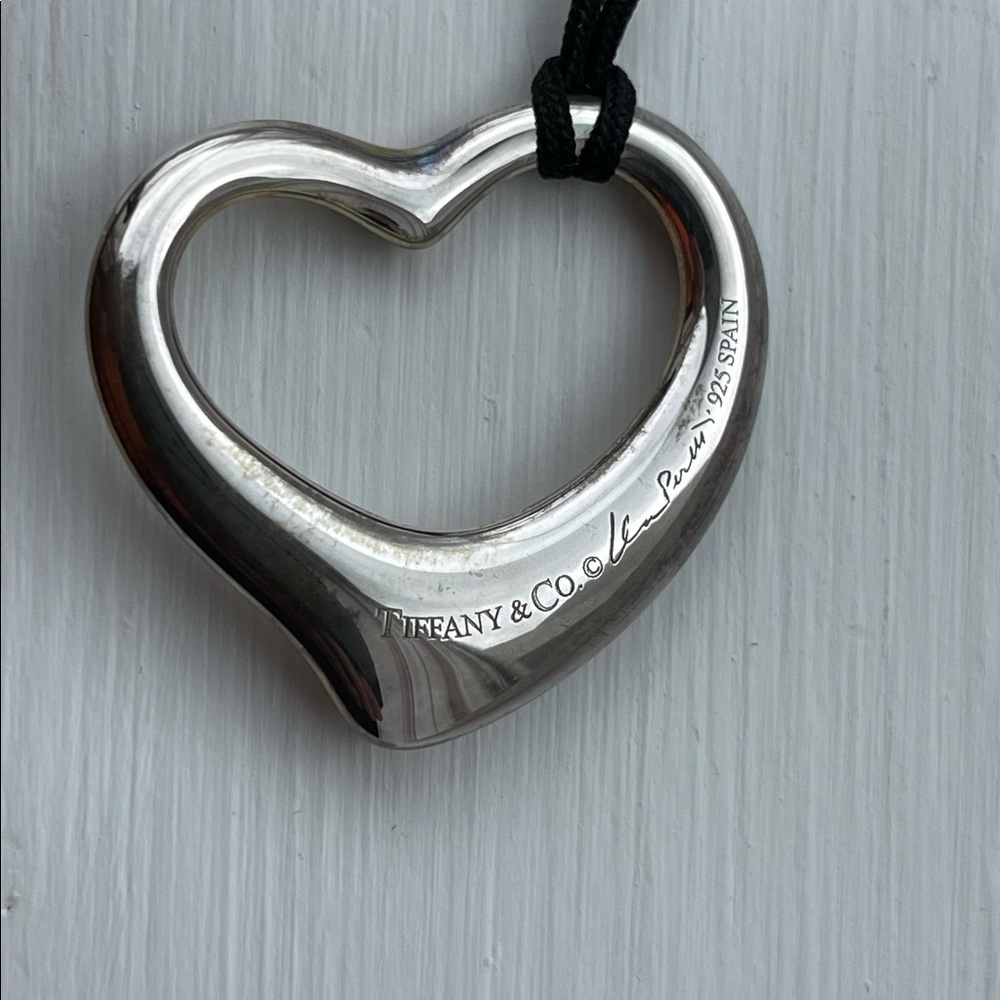 Tiffany & Co. Elsa Peretti Large Open Heart Black Cord Necklace - Picture 3 of 6